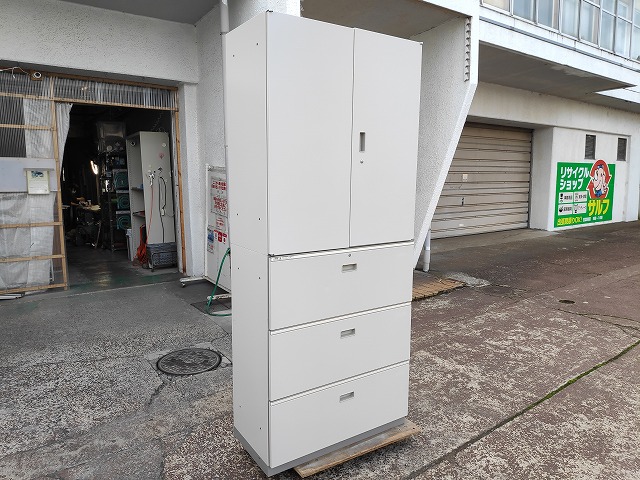 イトーキ シンライン 色WE 上両開き書庫下3ラテラル書庫『良品』複数 