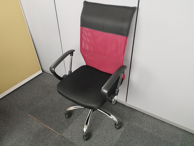 リサイクルショップ サルフ / 事務椅子・作業椅子